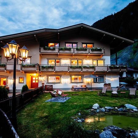 Pinetree Lodge Mayrhofen Exteriér fotografie