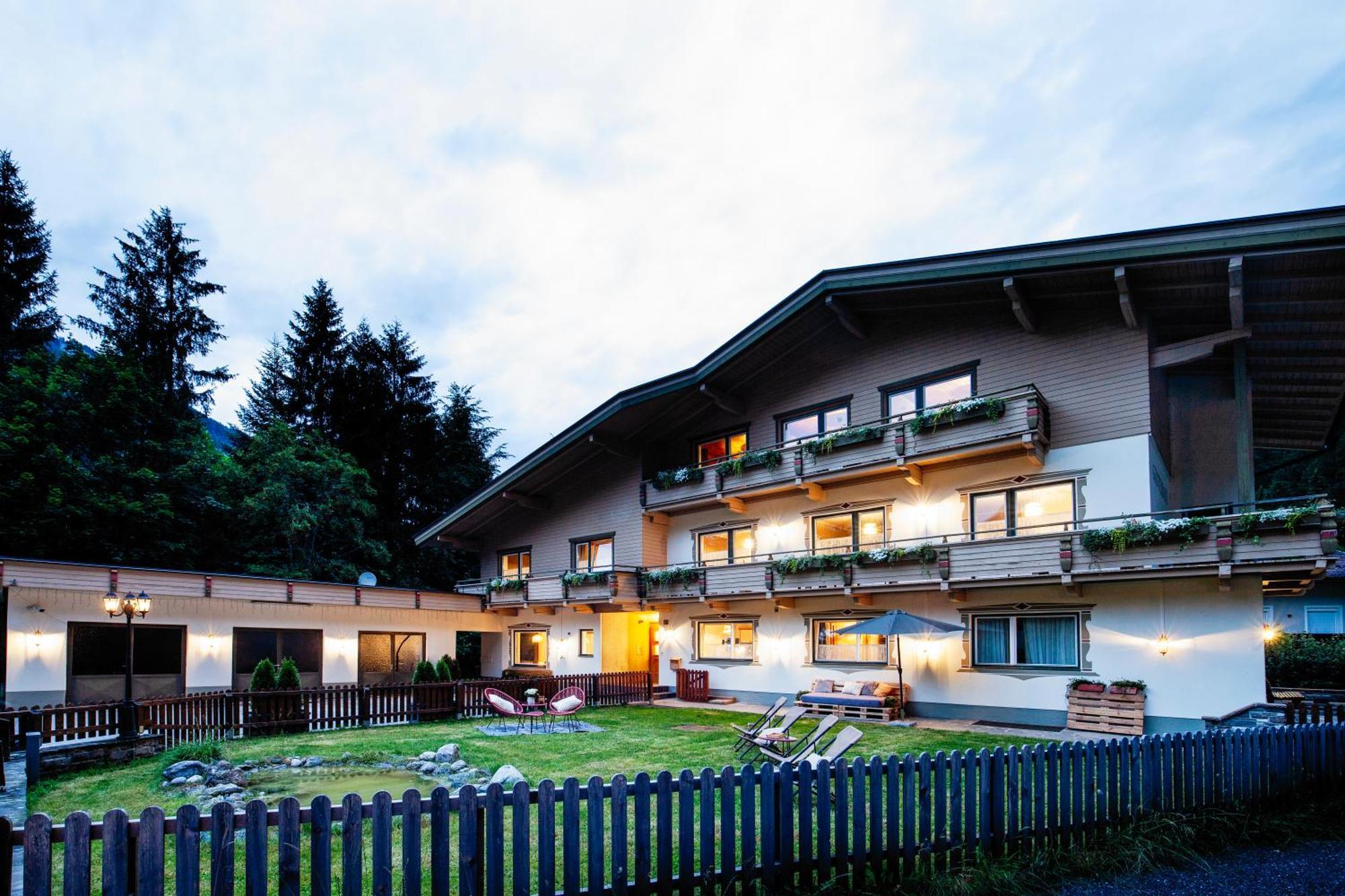 Pinetree Lodge Mayrhofen Exteriér fotografie