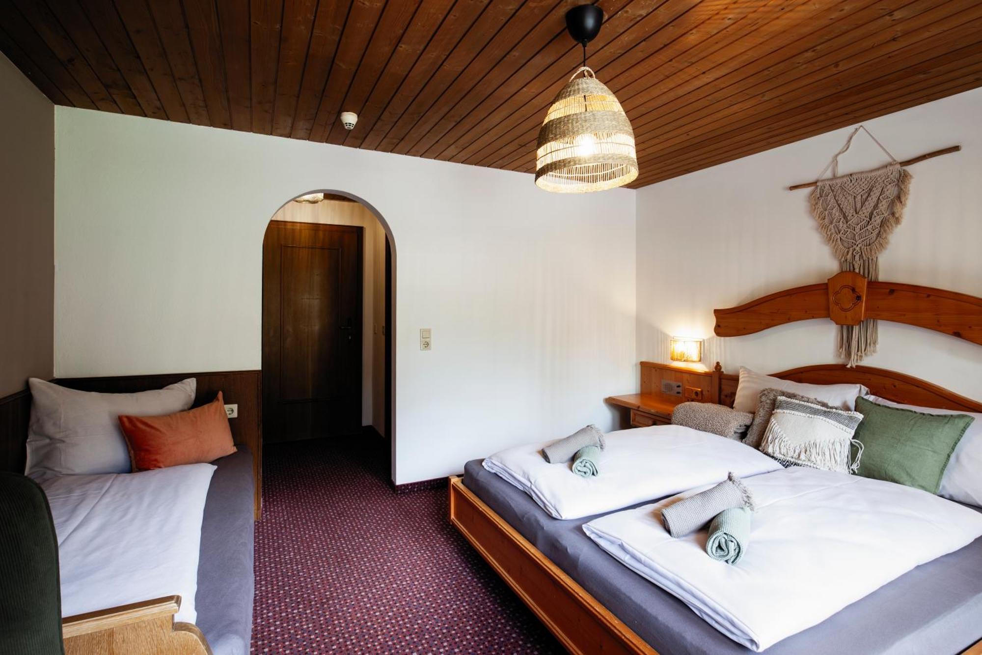 Pinetree Lodge Mayrhofen Pokoj fotografie